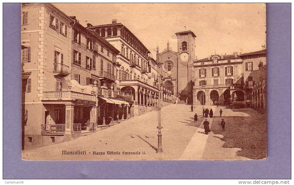 Italie - Moncalieri - Piazza Vittorio Emanuele II - Moncalieri