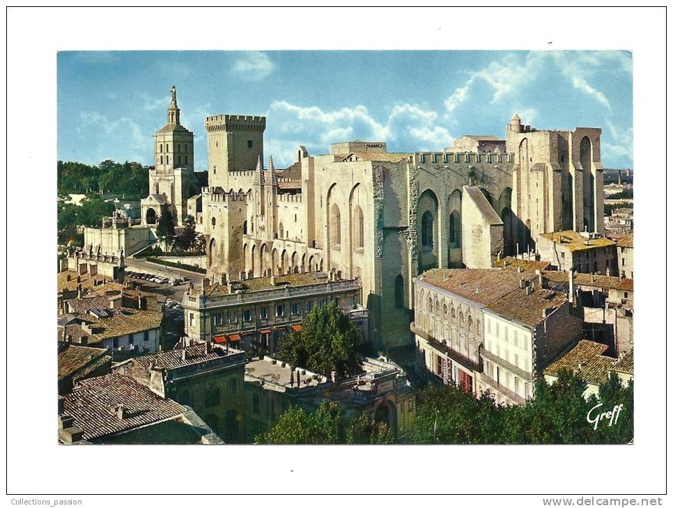 Cp, 84, Avignon, Le Palais Des Papes - Avignon (Palais & Pont)