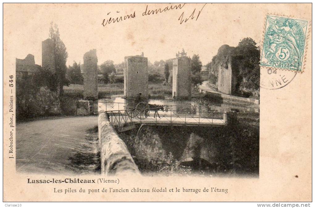 86 Lussac Les Chateaux Les Piles Du Pont De L'Ancien Chateau Feodal Animée Attelage - Lussac Les Chateaux