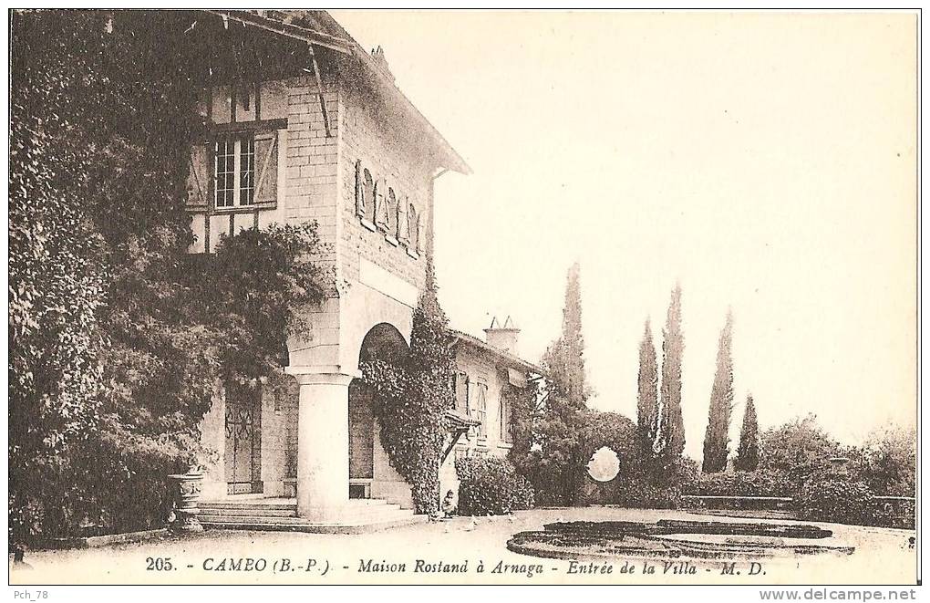 CAMBO MAISON ROSTAND Entrée De La Villa - Cambo-les-Bains