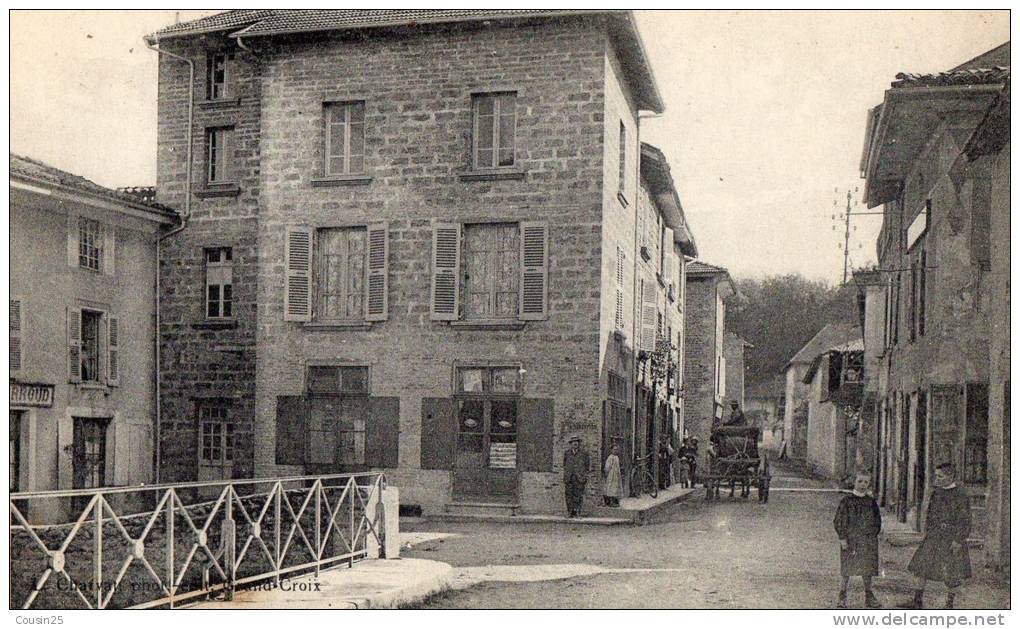 38 VIRIVILLE - Rue De La Gare - Viriville