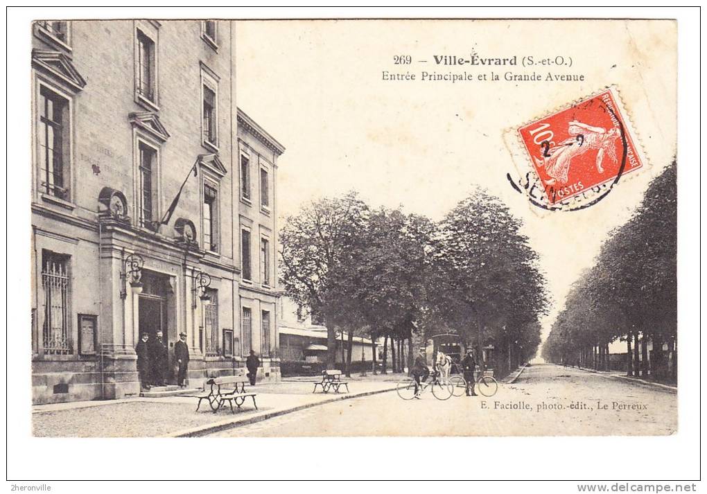 CPA - 93 -  VILLE EVRARD - Entrée Principale Et La Grande Avenue - 1910 - Neuilly Sur Marne