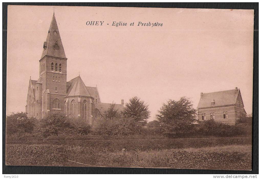 OHEY.- Eglise Et Presbytère. - Ohey