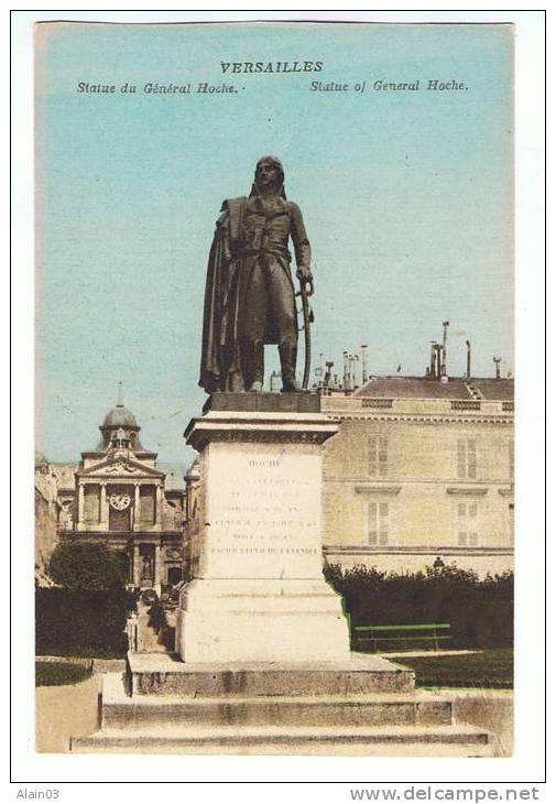 CPA - 78 - VERSAILLES - Statue Du Général Hoche - Mme MOREAU, Edit. - Versailles