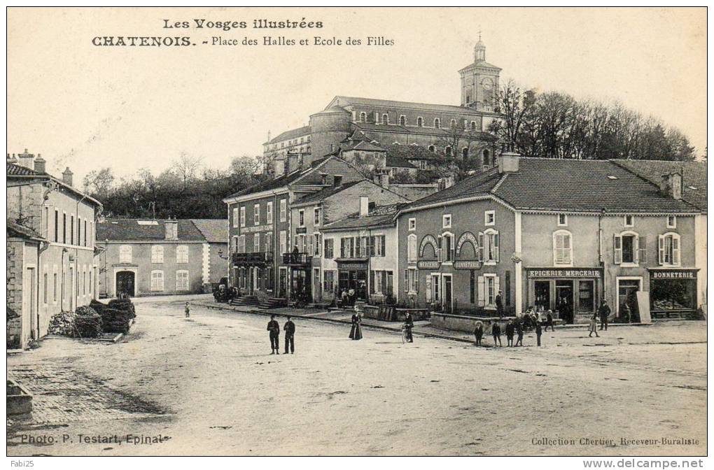 CHATENOIS Place Des Halles Et école Des Filles - Chatenois