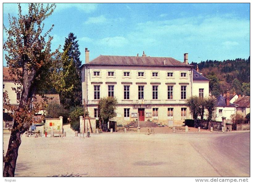 MUSSY SUR SEINE - TRES BELLE CARTE PHOTO EN COULEUR DE L´HOTEL DE VILLE -   TOP !!! - Mussy-sur-Seine