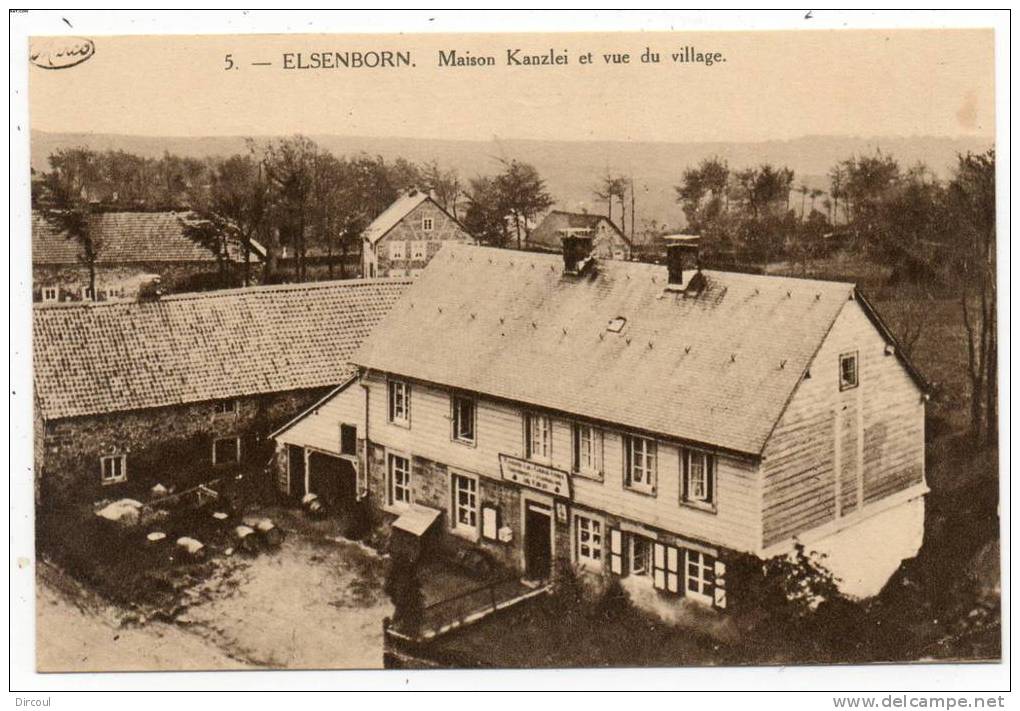 18676  -     Elsenborn   Maison  Kanzlei  Et  Vue  Du  Village - Elsenborn (camp)