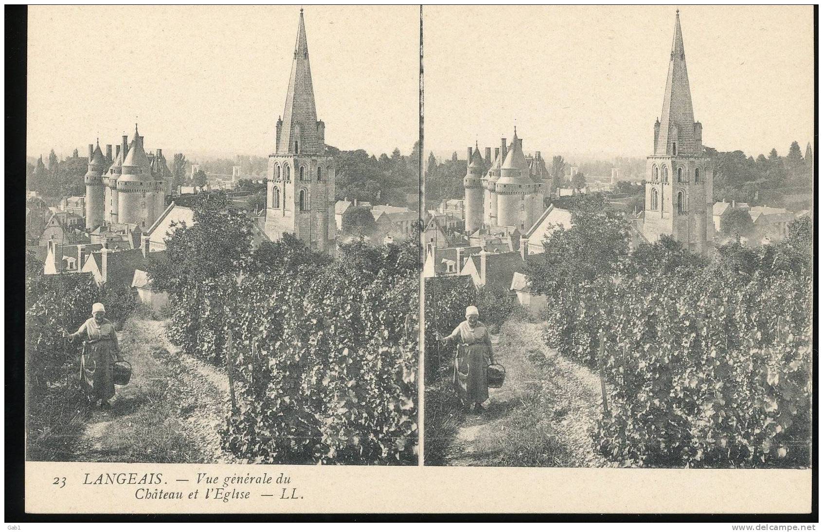 Les Bords De La Loire --- Langeais --- Vue Generale Du Chateau Et L´Eglise - Stereoscope Cards