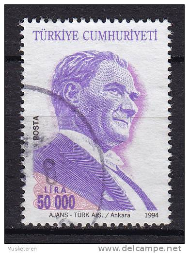 Turkey 1994 Mi. 3031 C      50 000 L Kemal Atatürk Perf. 14 - Usados