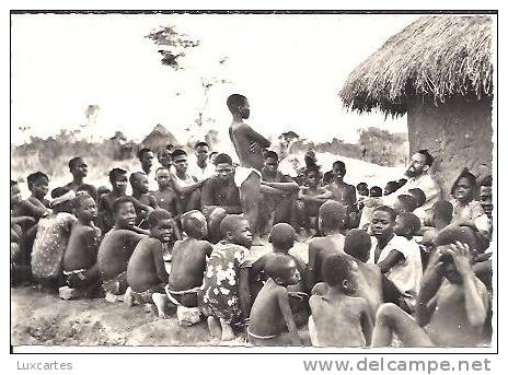 17.CATECHISME CHEZ LES MBAYES. REGION DE MOÏSSALA. - Chad