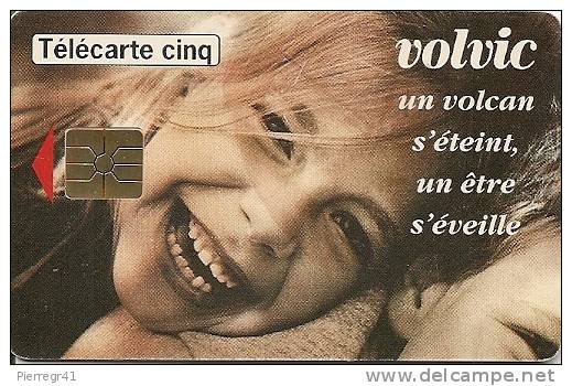 2-CARTE-PRIVEE-5U-04/96-G   N2    29A-VOLVIC-PETIT  GARCON-GN228-PETITE FILLE-UTILISEE-TBE - 5 Eenheden