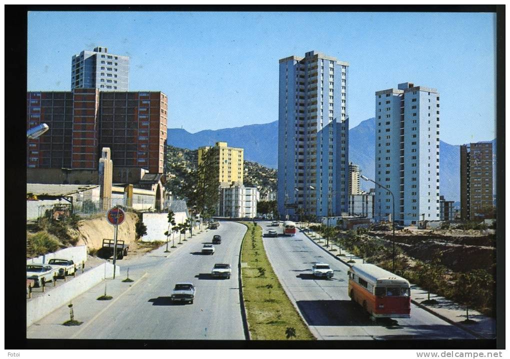 PHOTO POSTCARD CARACAS VENEZUELA CARTE POSTALE CARS VOITURES AUTO BUS - Venezuela