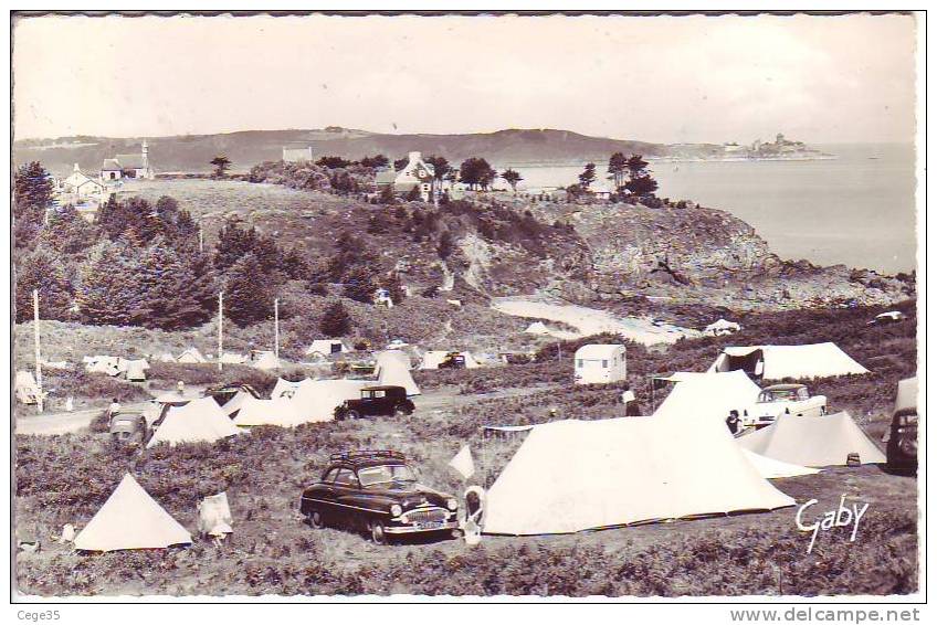 22 Saint Cast - Camping De La Mare Au Loin Le Fort La Latte  - CPSM P Format - Saint-Cast-le-Guildo