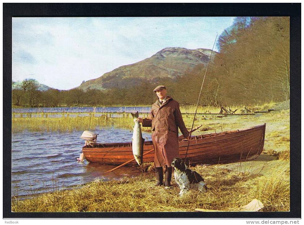 RB 765 - Fishing Postcard - Salmon Fishing Loch Tay Near Killin Perthshire Scotland - Fisherman With Catch - Peeblesshire