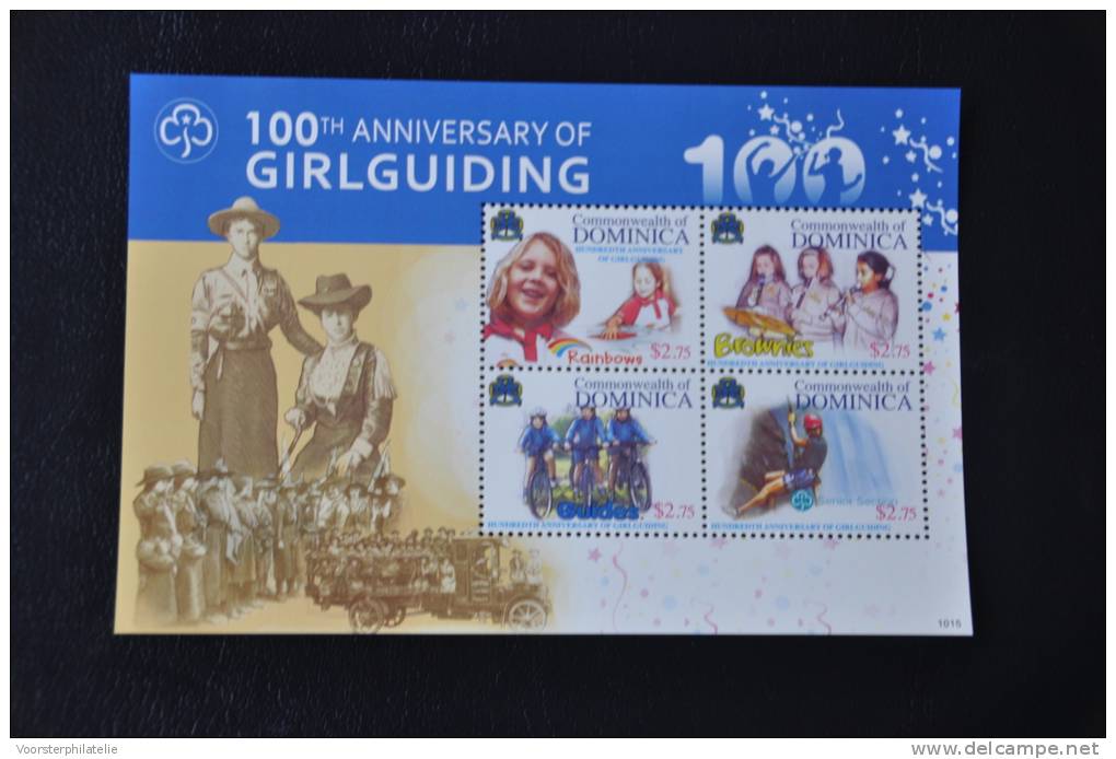 M ++ DOMINICA 2011 SCOUTING JAMBOREE GIRLS SHEET MNH ** - Dominica (1978-...)