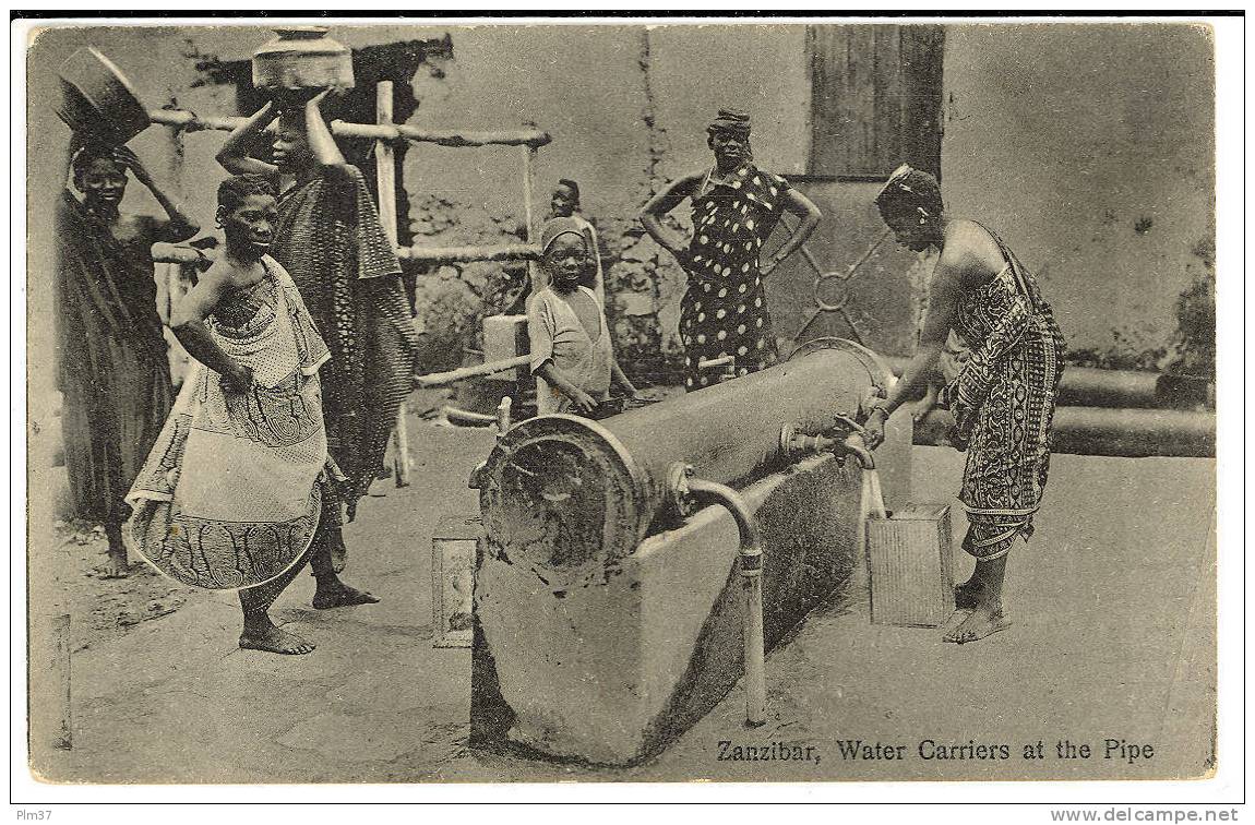 ZANZIBAR - Water Carriers At The Pipe - Tanzania