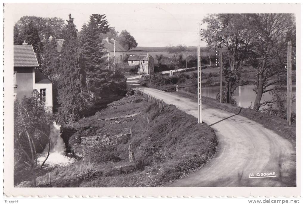 ¤¤  -  87.181.12  -  SAINT-SULPICE-LAURIERE   -   L'Etang Et La Cascade  -  ¤¤ - Autres & Non Classés