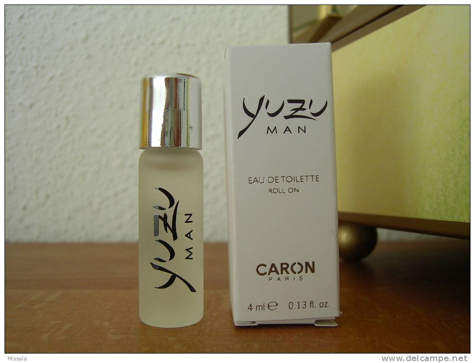 ACHAT IMMEDIAT;;;;MINIATURE YUZU MAN DE CARON 4 ML EAU DE TOILETTE ROLL ON - Miniatures Hommes (avec Boite)