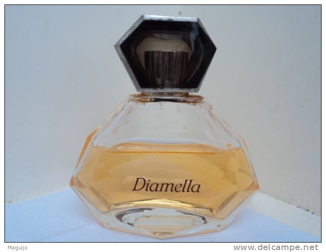 YVES ROCHER " DIANELLA" EDP 30 ML NE SE FAIT PLUS LIRE !!! - Miniatures Femmes (sans Boite)