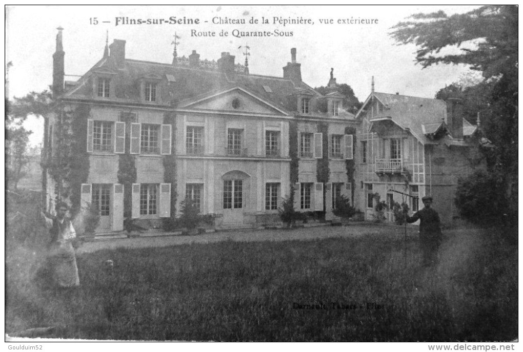 Chateau De La Pépinière Vue Extérieure Route De Quarante Sous - Flins Sur Seine