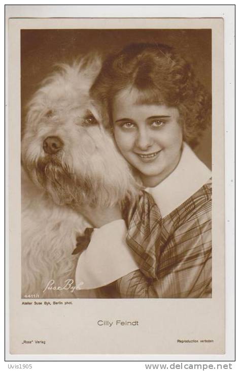 Cilly Feindt With Dog.Ross Edition Nr.4411/1 - Actors