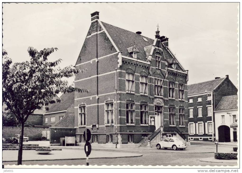 Diepenbeek Gemeentehuis - Diepenbeek