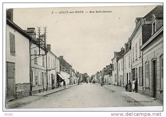 Ailly Sur Noye  Rue Sadi Carnot - Ailly Sur Noye