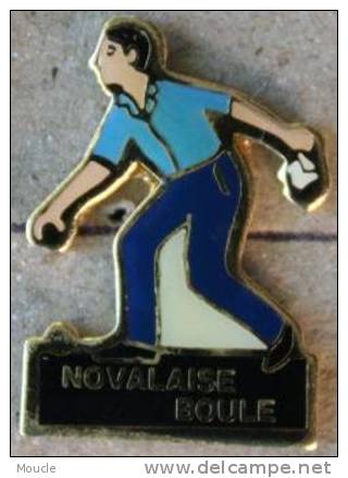 NOVALAISE BOULE - PETANQUE - JOUEUR -             (21) - Petanca