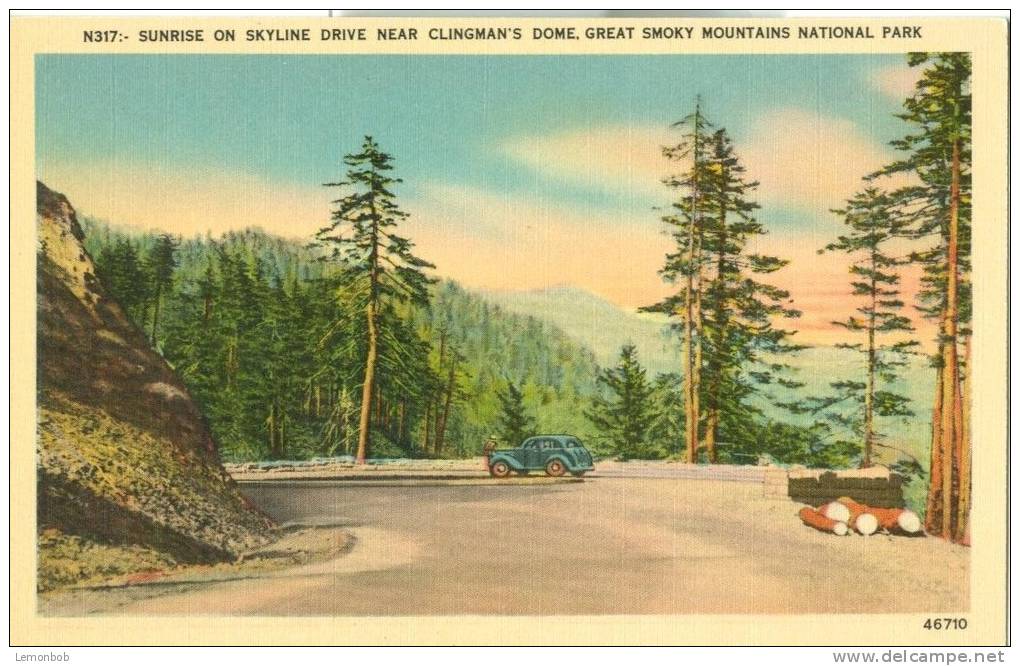 USA – United States – Sunrise On Skyline Drive Near Clingman's Dome, Great Smoky Mountains Park,  Unused Linen Postcard - Smokey Mountains