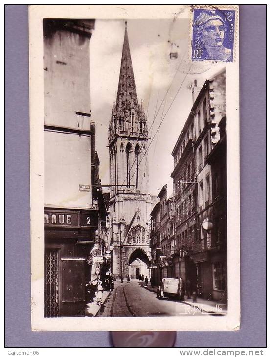 14 - Caen - Rue Saint-Pierre Et L'église Avant Juin 1944 - Editeur: Delasalle - Caen