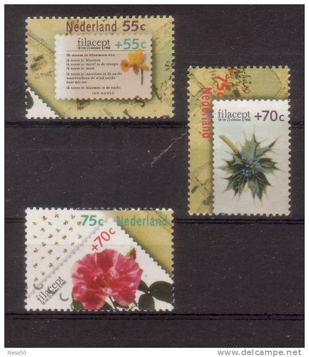 Nederland  1988  Nr 1414, Zegels Uit Blok Natuur Flowers, Narcis, Distel, Anjer - Oblitérés