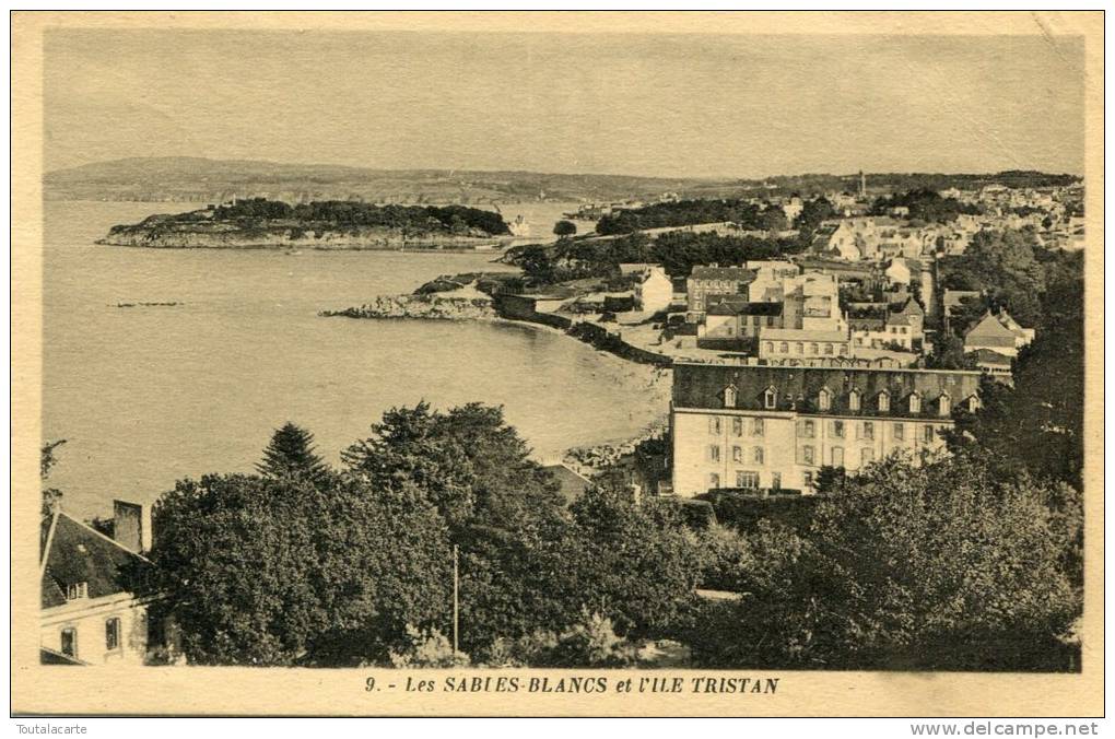 CPA 29 TREBOUL LES SABLES BLANCS ET L ILE TRISTAN 1936 - Tréboul