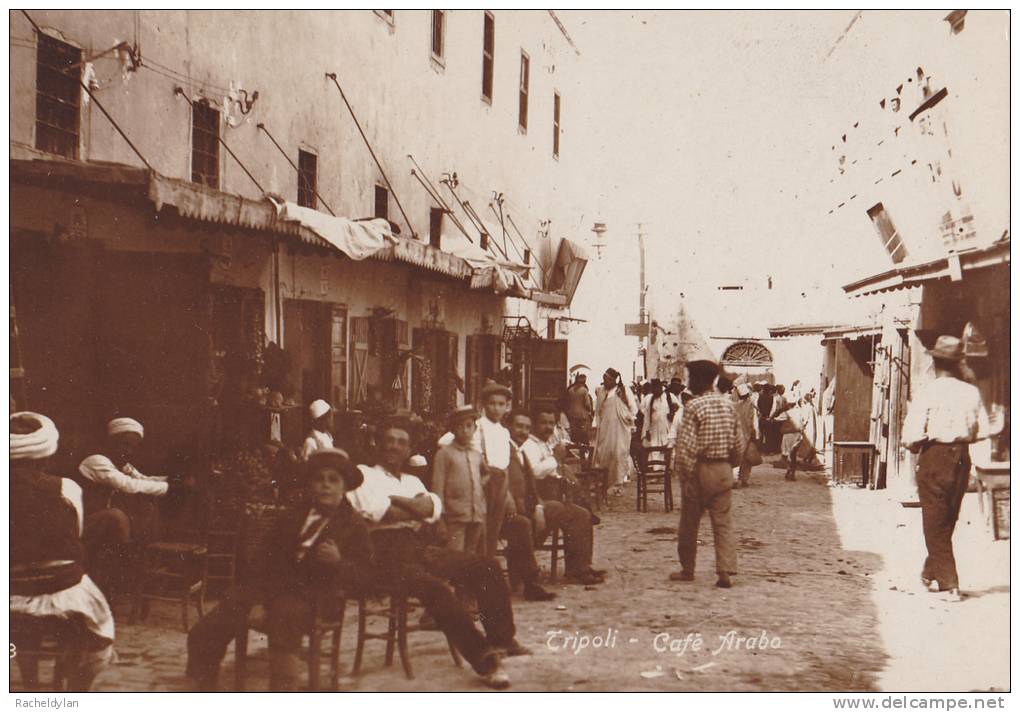 CARTE PHOTO DE TRIPOLI " Libye " ( CAFE ARABO ) - Libië