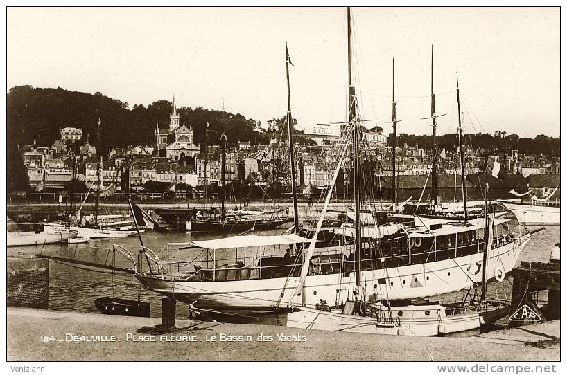 DEAUVILLE - Le Bassin Des Yachts - Deauville