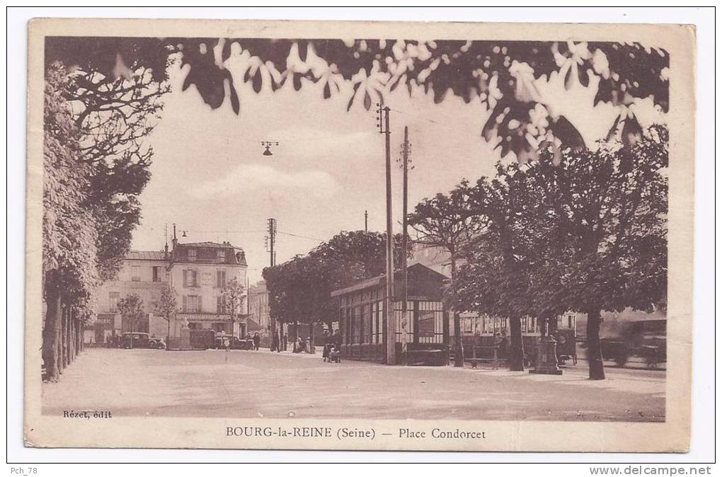 Bourg La Reine Place Condorcet - Bourg La Reine