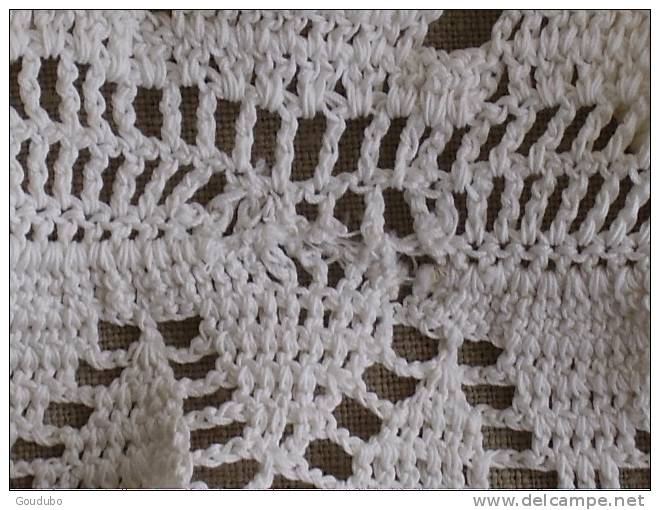 Couvre Abat-jour De Dentelle Crochetée En Coton Perlé Blanc.Voir Photos. - Pizzi, Merletti E Tessuti