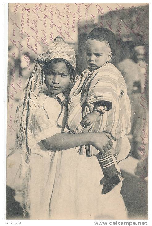 AA 1031/   ALGERIE -  SCENES ET TYPES ENFANTS ARABES - Niños