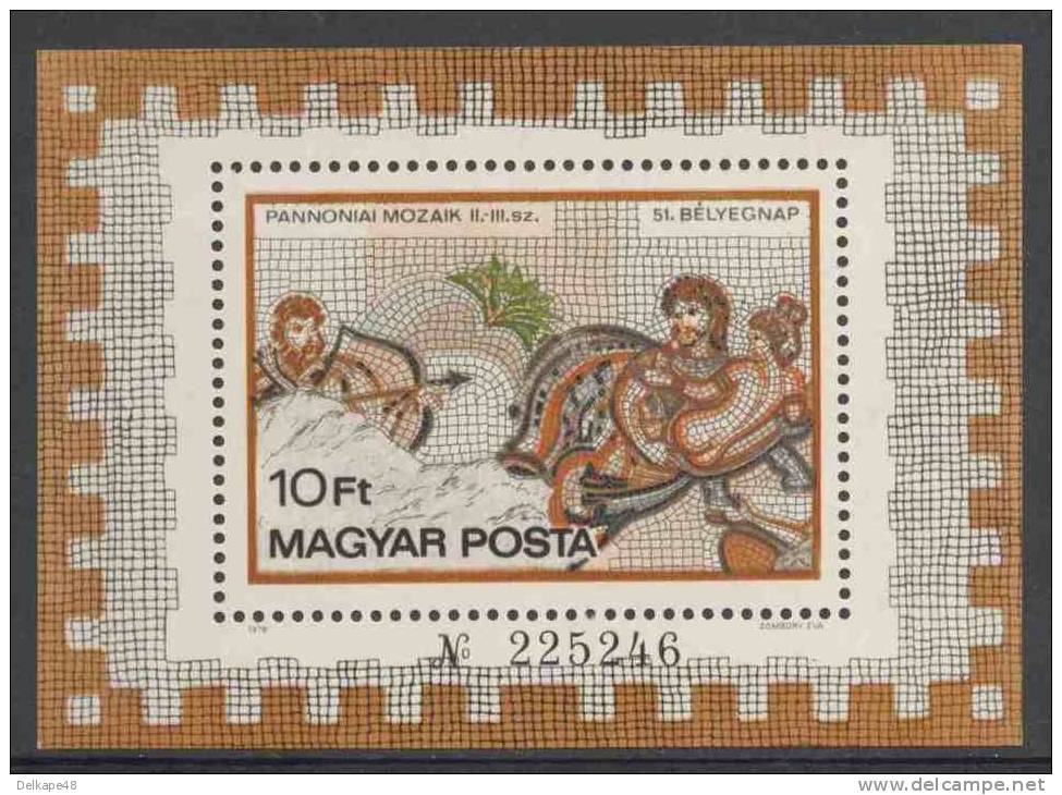 Hungary Ungarn 1978 B134 A Mi 3314A  YT B138 ** Heracles Aiming Arrow At Centaur Nessus + Nymph Deianeira - Mosaics - Mythology