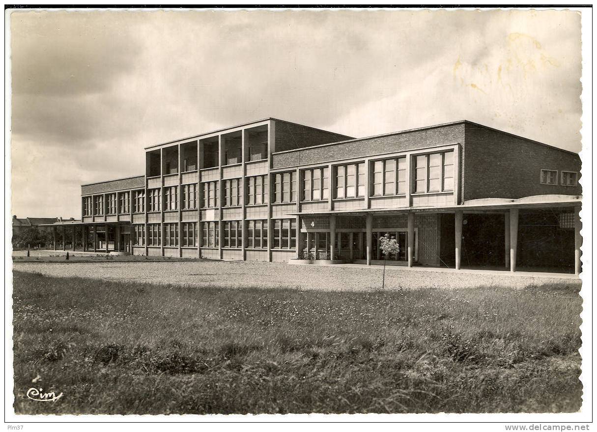 LONGUEAU - Le Groupe Scolaire - Longueau