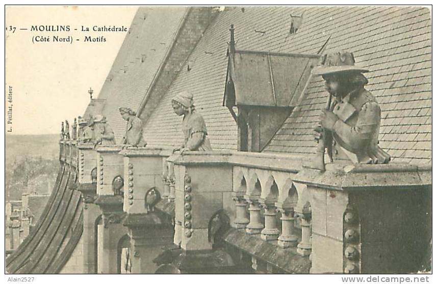 03 - MOULINS - La Cathédrale (Côté Nord) - Motifs (L. Pétillat, éditeur, 37) - Moulins