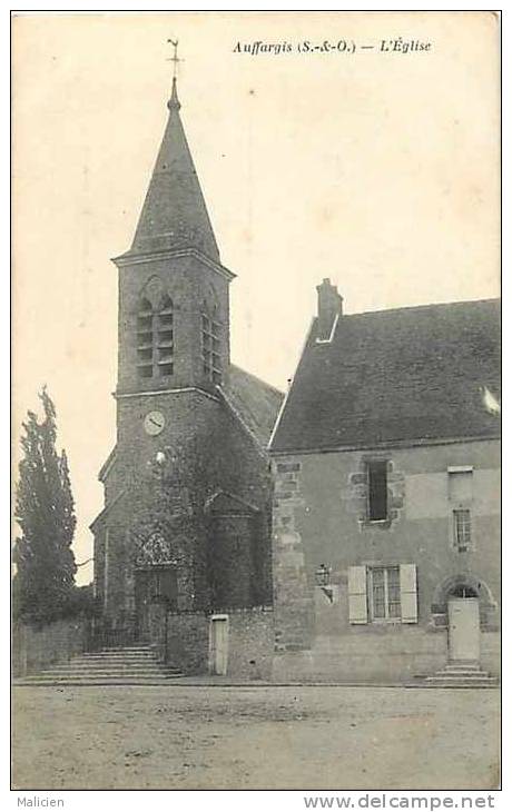 Yvelines - Ref B20- Auffargis - L Eglise - Carte Bon Etat - - Auffargis