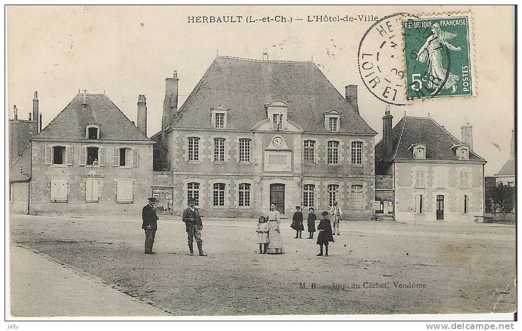 HERBAULT  - L'Hôtel De Ville - Herbault