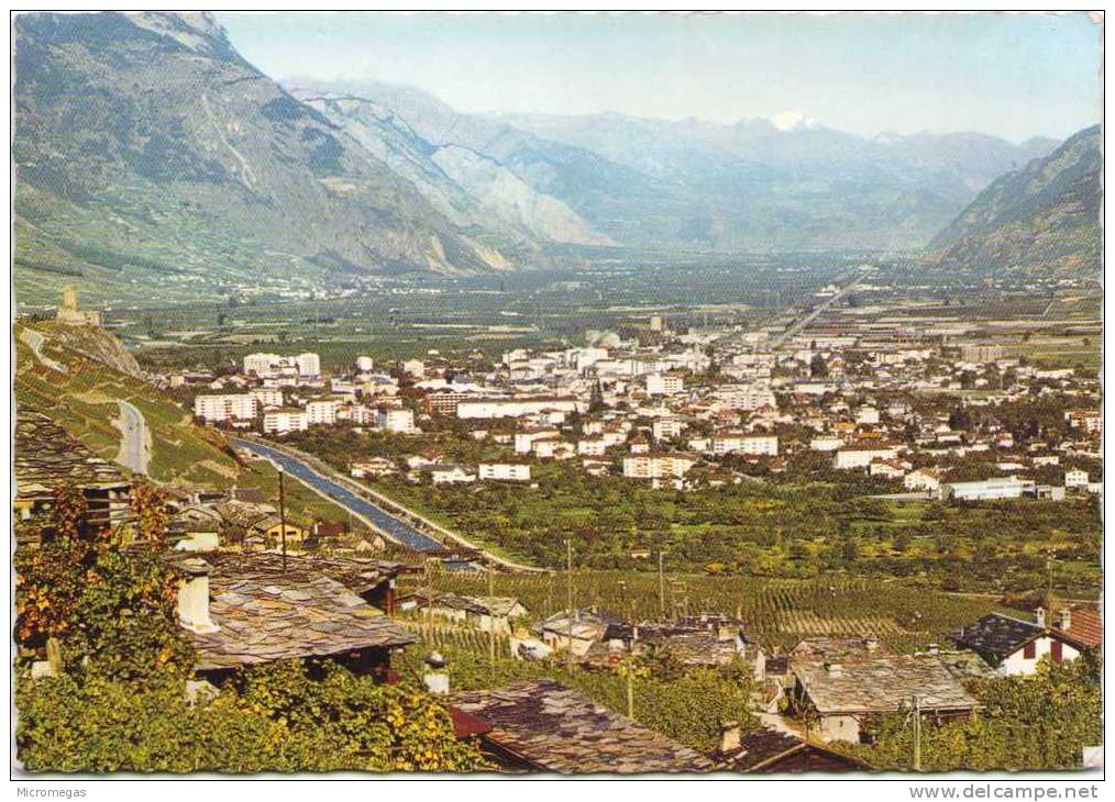 MARTIGNY - Vue Générale Depuis Plan-Cerisier Et Plaine Du Rhône En Direction De Sion - Sion