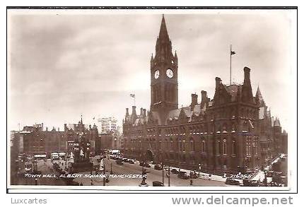 TOWN HALL. ALBERT SQUARE.MANCHESTER. - Manchester