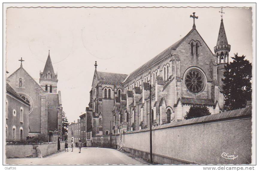 CPM  VIENNE 86   LA PUYE N°104  Chapelle Des Filles De La Croix Et Eglise Paroissiale - Other & Unclassified