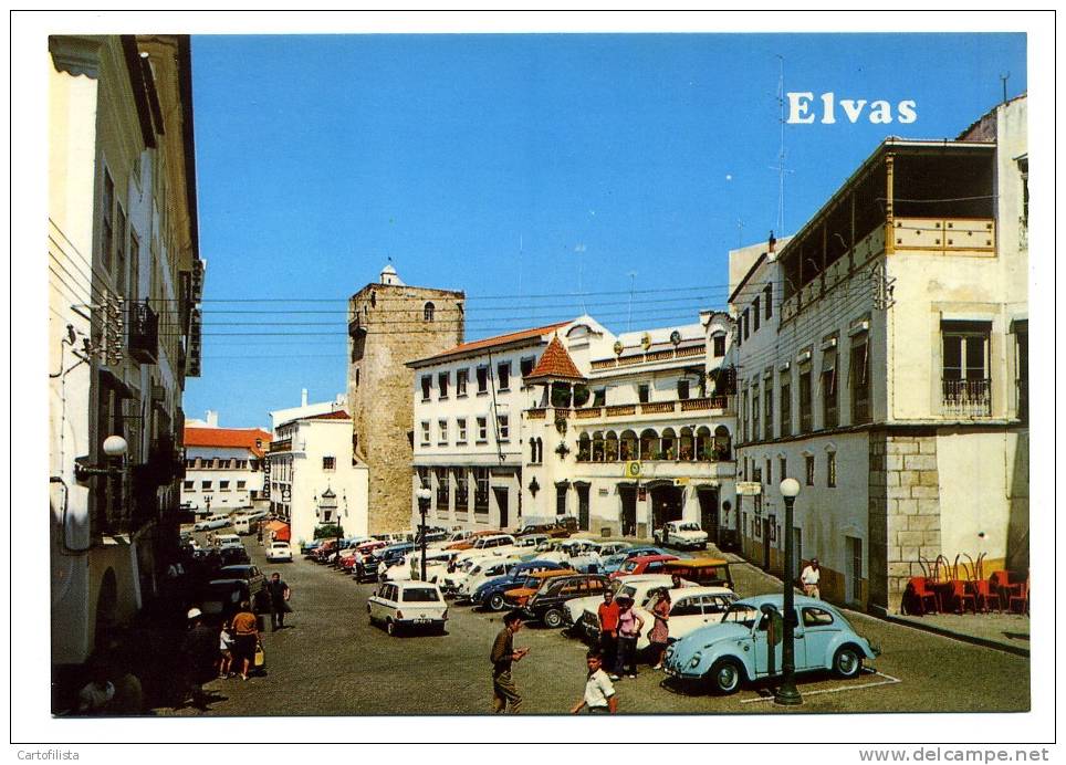 ELVAS - Centro Da Cidade E Carros Antigos - Old Cars, Voitures - Portalegre