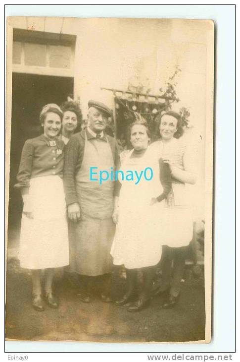 CARTE PHOTO à IDENTIFIER -  Assemblée De COURTABON E N1948 - To Identify