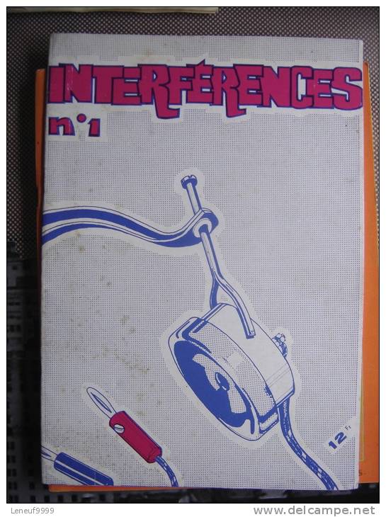 1975 Interférences 1 Pour Une Critique Des Appareils D´information Communication - Autres & Non Classés