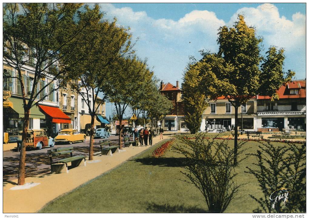 SEVRAN - Place Gaston Busière (1965) - Sevran