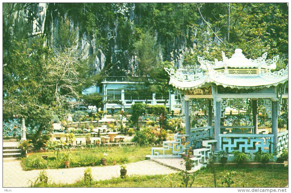 Ipoh Sam Poh Thong Garden - Malesia